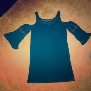 Shoulder showing shirt